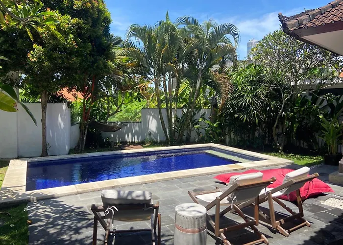 Charming Ricefield View 3 Bedrooms Canggu (Bali)